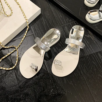 2023 Nové Letné Byty Sandále Ženy Klip Prst Crystal Luxusné Papuče Trend Dámy Topánky Pláži Príčinné Listov Mujer Zapatos