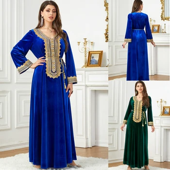 2023 Nový Moslimský Kaftan Ženy Jeseň Zima Zamatový Plášť Luxusné tvaru Šaty Lady Dlhý Rukáv Výšivky Party Oblečenie Abaya Dubaj