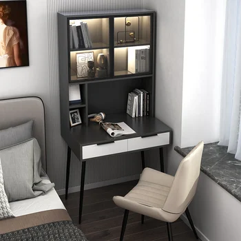 Svetlo luxusný písací stôl, malý byt, nočné písací stolík v spálni skrinka a police sú integrované a jednoduché